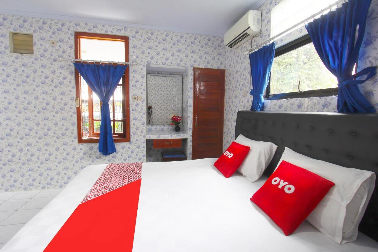 Oyo 91516 Wisata Hotel Mataram Buitenkant foto